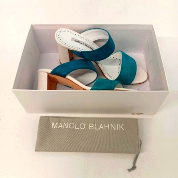 Manolo Blahnik Women's Klaiapla Shoes - EU40/US10 - Picture 12 of 13